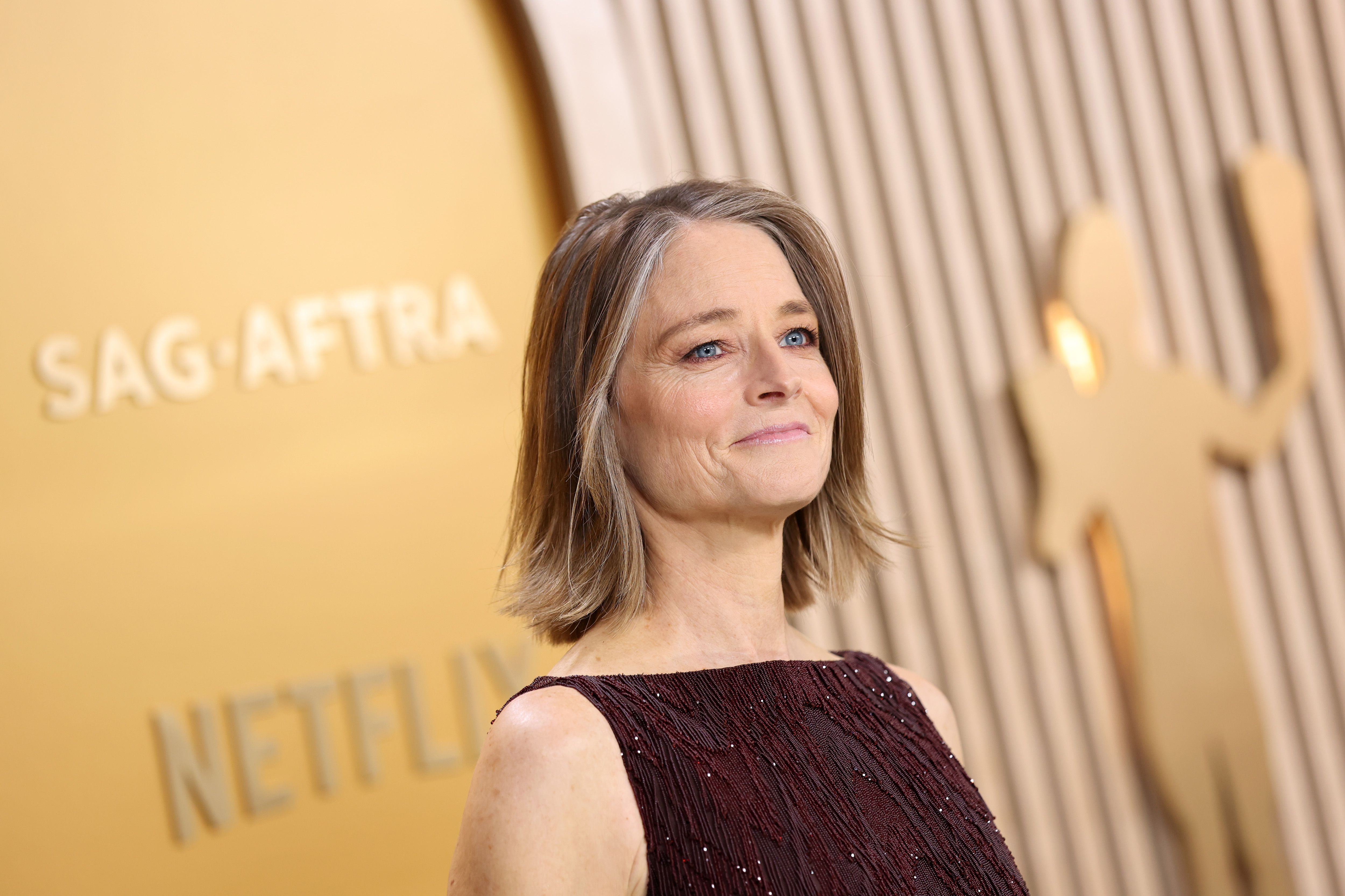 Jodie Foster attends the 31st Annual Screen Actors Guild Awards