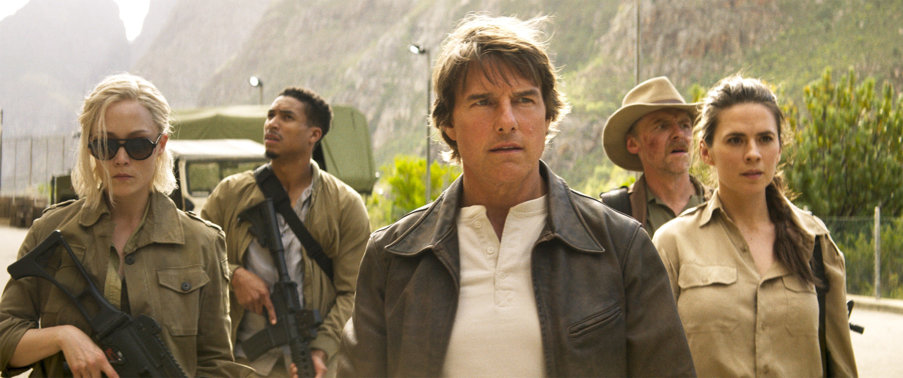 MISSION: IMPOSSIBLE THE FINAL RECKONING, (aka MISSION: IMPOSSIBLE 8), from left: Pom Klementieff, Greg Tarzan Davis, Tom Cruise, Simon Pegg, Hayley Atwell, 2025. © Paramount Pictures / Courtesy Everett Collection