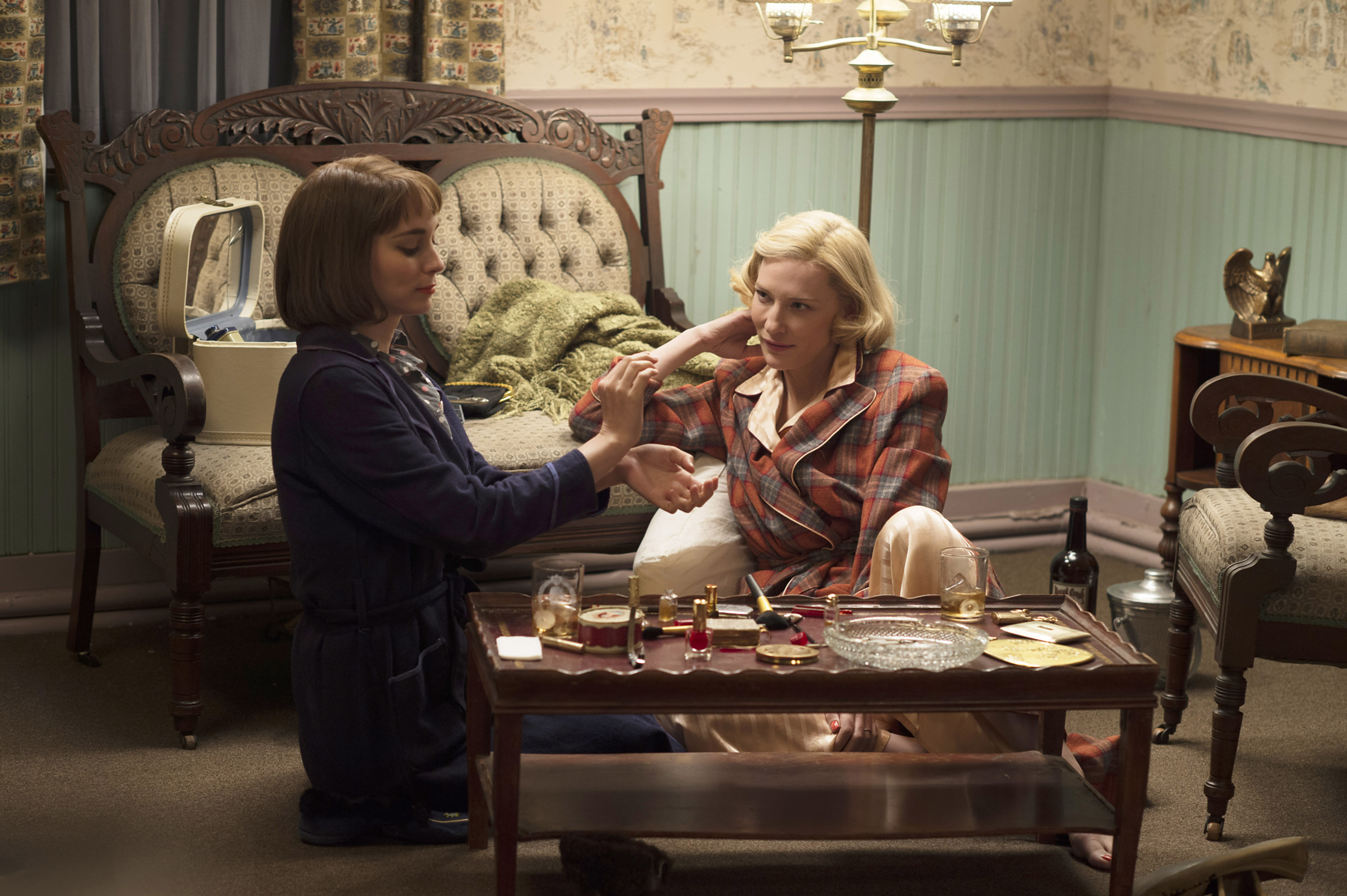 CAROL, from left: Rooney Mara, Cate Blanchett, 2015. ph: Wilson Webb/©Weinstein Company/Courtesy Everett Collection