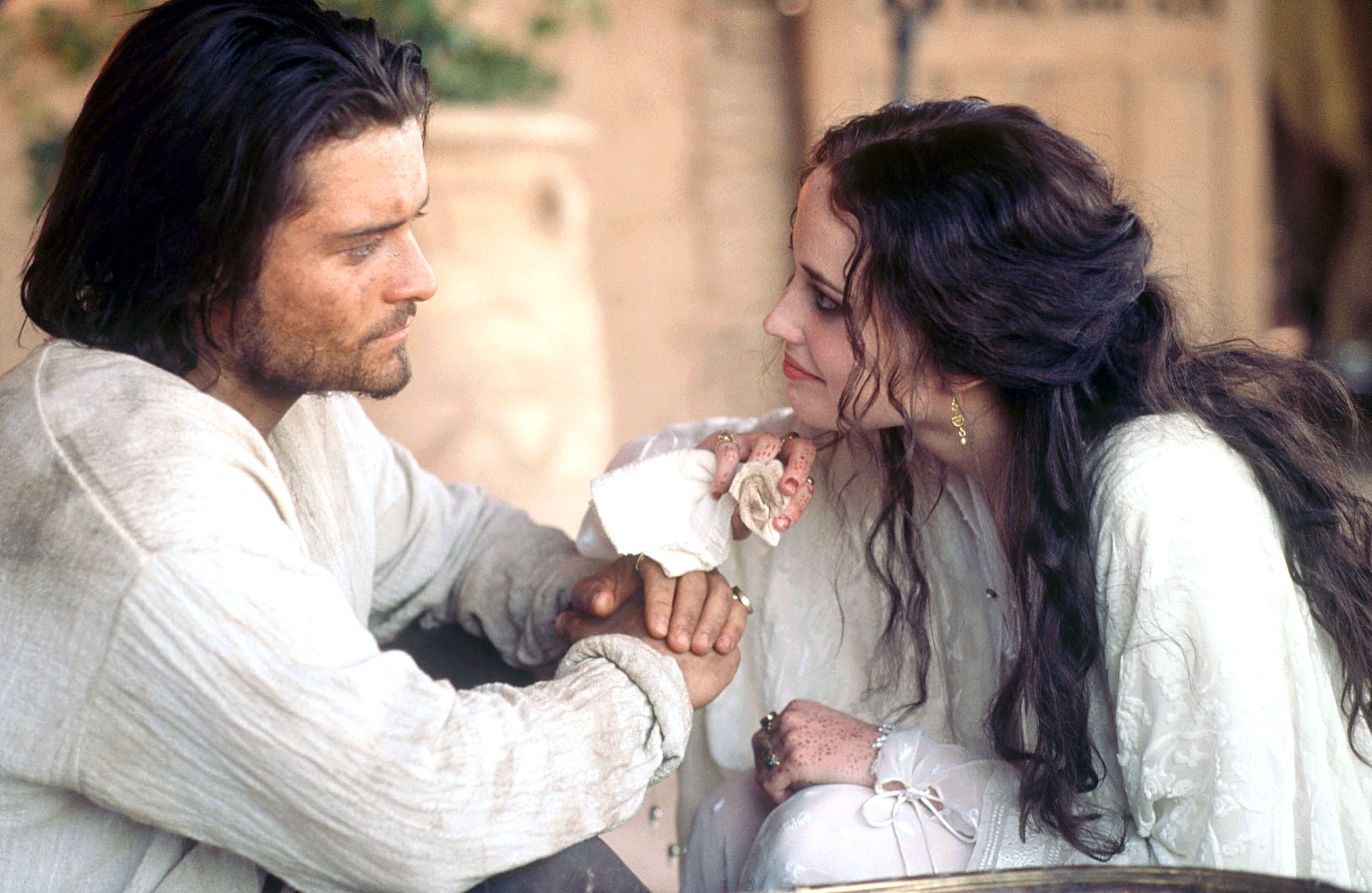 KINGDOM OF HEAVEN, Orlando Bloom, Eva Green, 2005, TM & Copyright (c) 20th Century Fox Film Corp. All rights reserved.