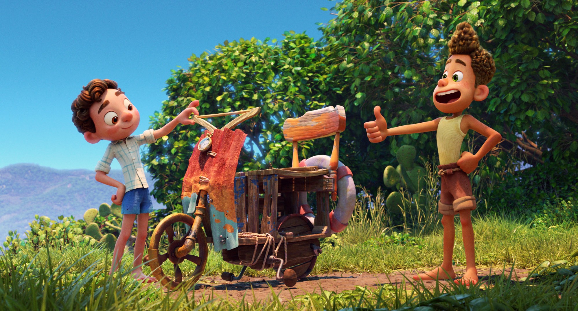 LUCA, from left: Luca Paguro (voice: Jacob Tremblay), Alberto Scorfano (voice: Jack Dylan Grazer), 2021. © Disney + / Courtesy Everett Collection