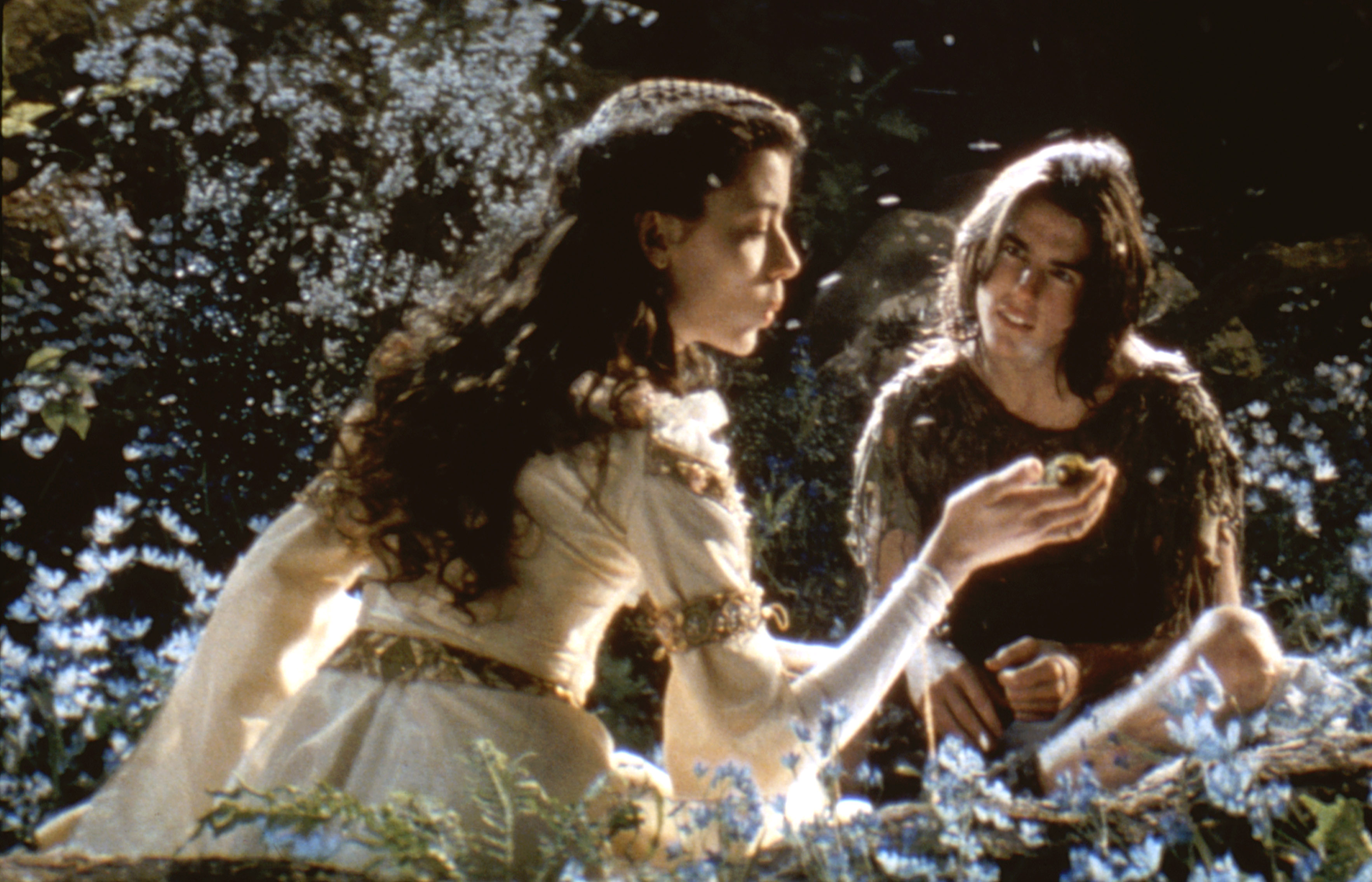 LEGEND, Mia Sara, Tom Cruise, 1985, (c)Universal/courtesy Everett Collection
