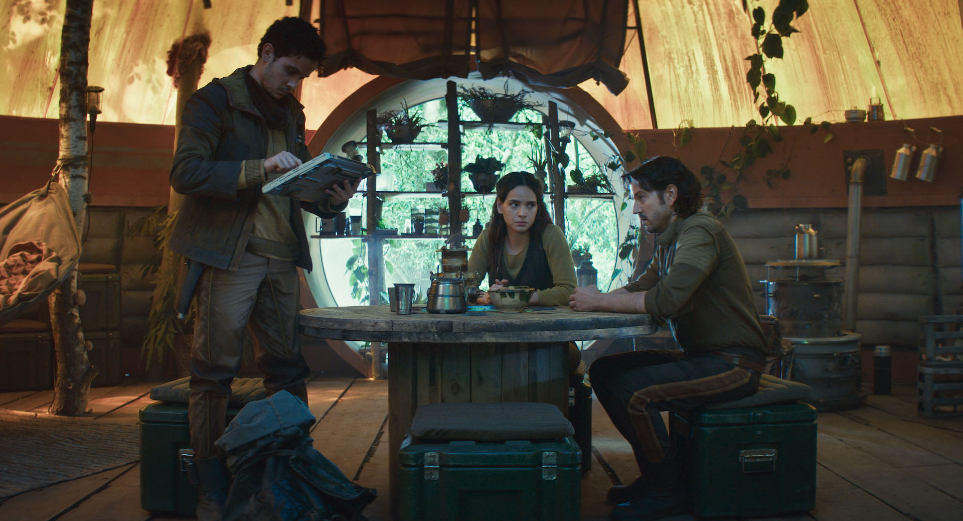 (L-R) Wilmon Paak (Muhannad Bhaier), Bix Caleen (Adria Arjona) and Cassian Andor (Diego Luna) in Lucasfilm's ANDOR Season 2, exclusively on Disney+. Photo courtesy of Lucasfilm. ©2025 Lucasfilm Ltd. & TM. All Rights Reserved.
