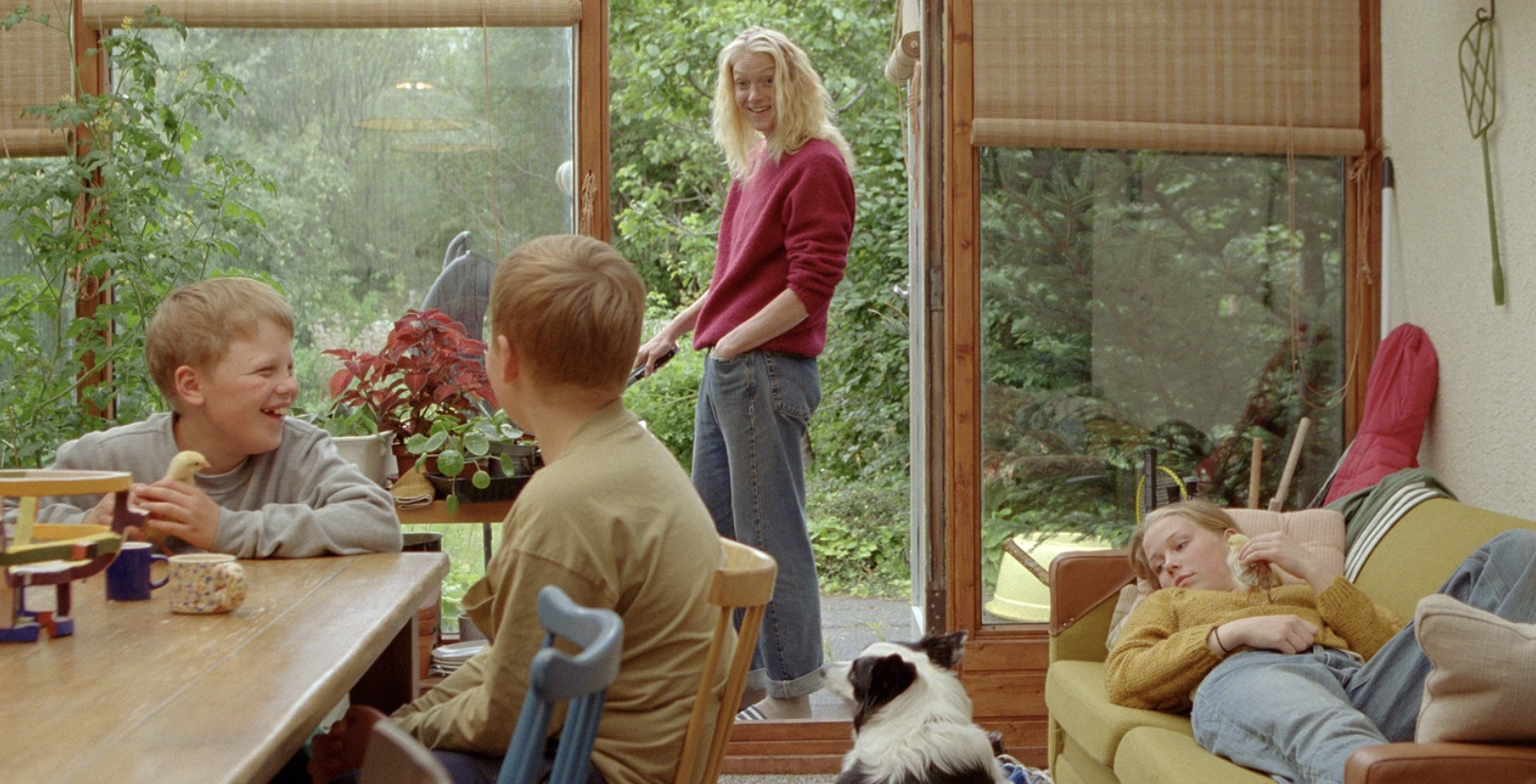'The Love That Remains' ('Ástin Sem Eftir Er')