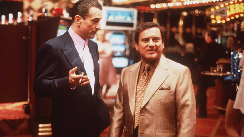 Sam and Nicky talk in a casino in Casino (1995)