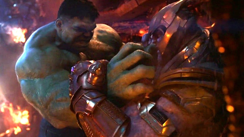 Hulk fighting Thanos in Avengers: Infinity War (2018)