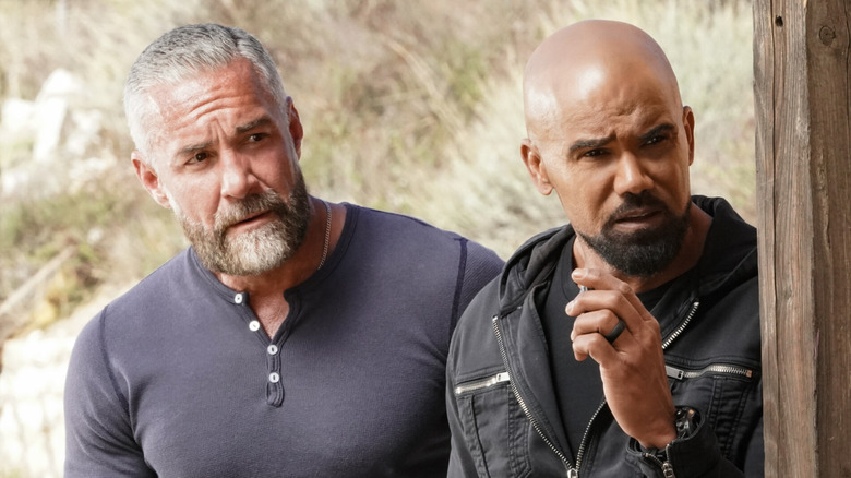 Deacon and Hondo investigate in "S.W.A.T." (2017-2025)