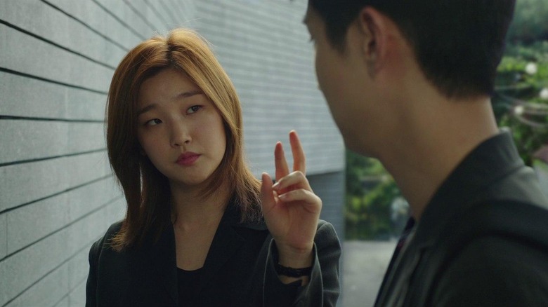Kim Ki-jung prepares her backstory in "Parasite" (2019)