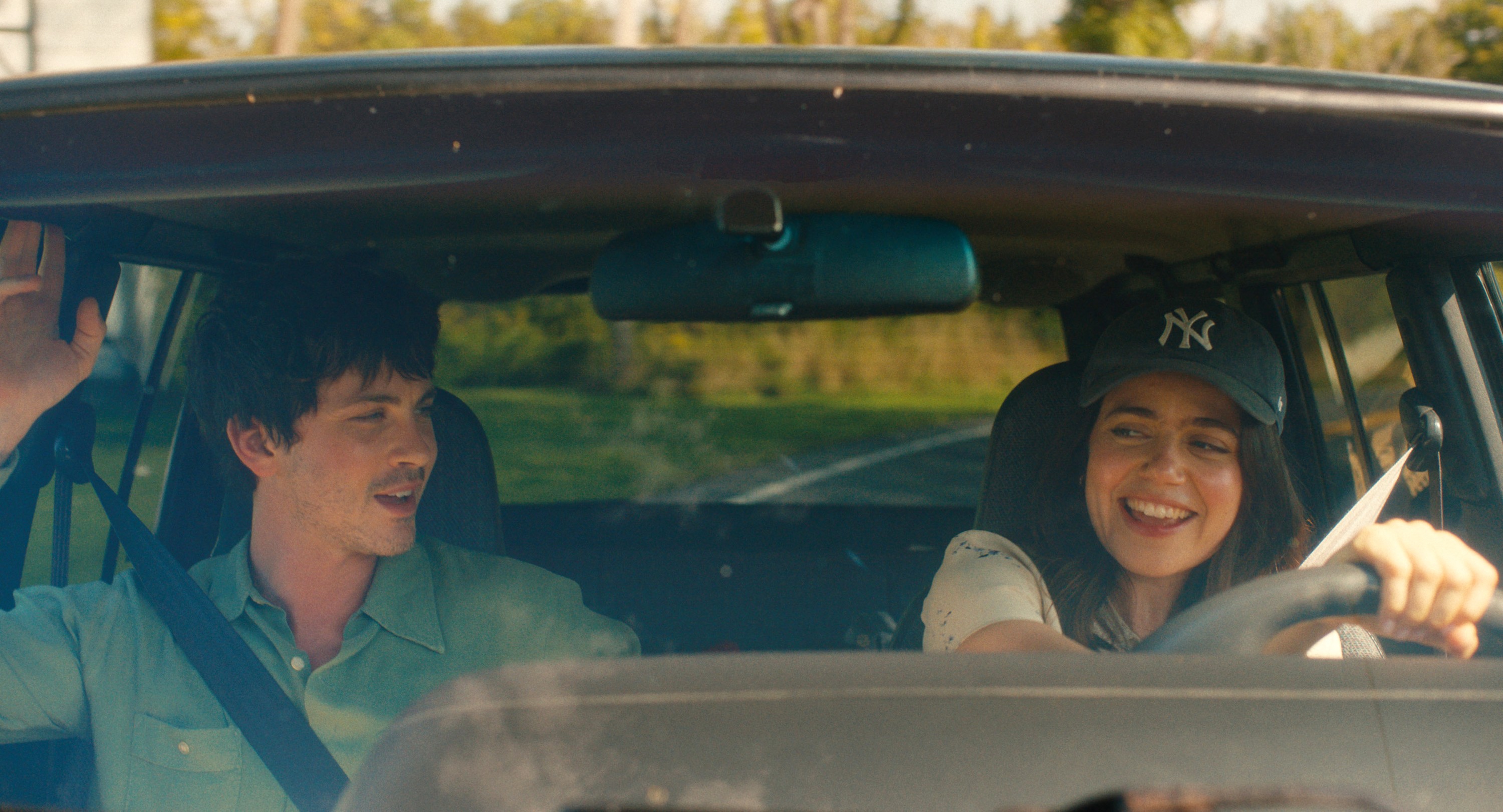 OH, HI!, from left: Logan Lerman, Molly Gordon, 2025. © Sony Pictures Classics / Courtesy Everett Collection