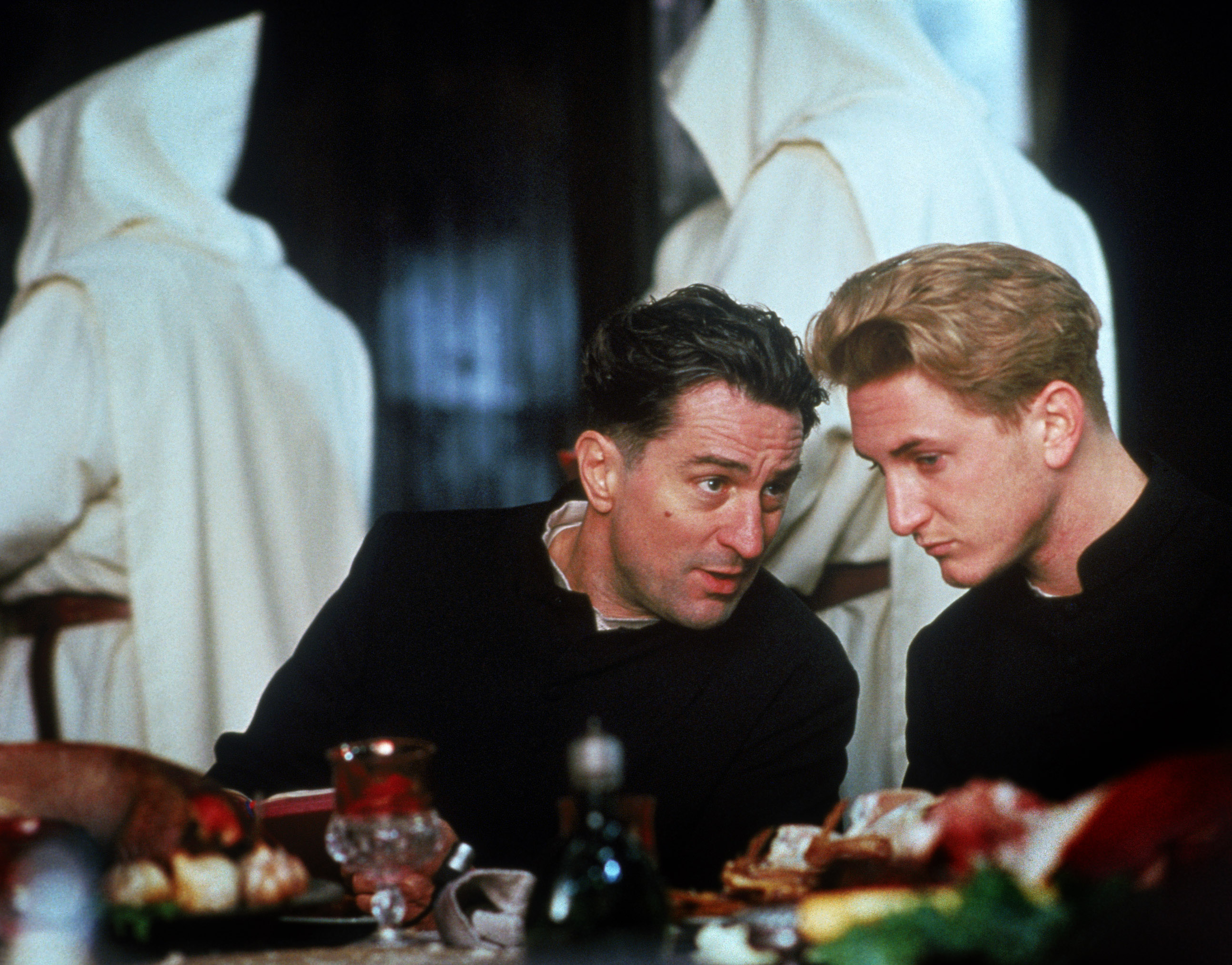 WE'RE NO ANGELS, from left: Robert De Niro, Sean Penn, 1989, © Paramount/courtesy Everett Collection