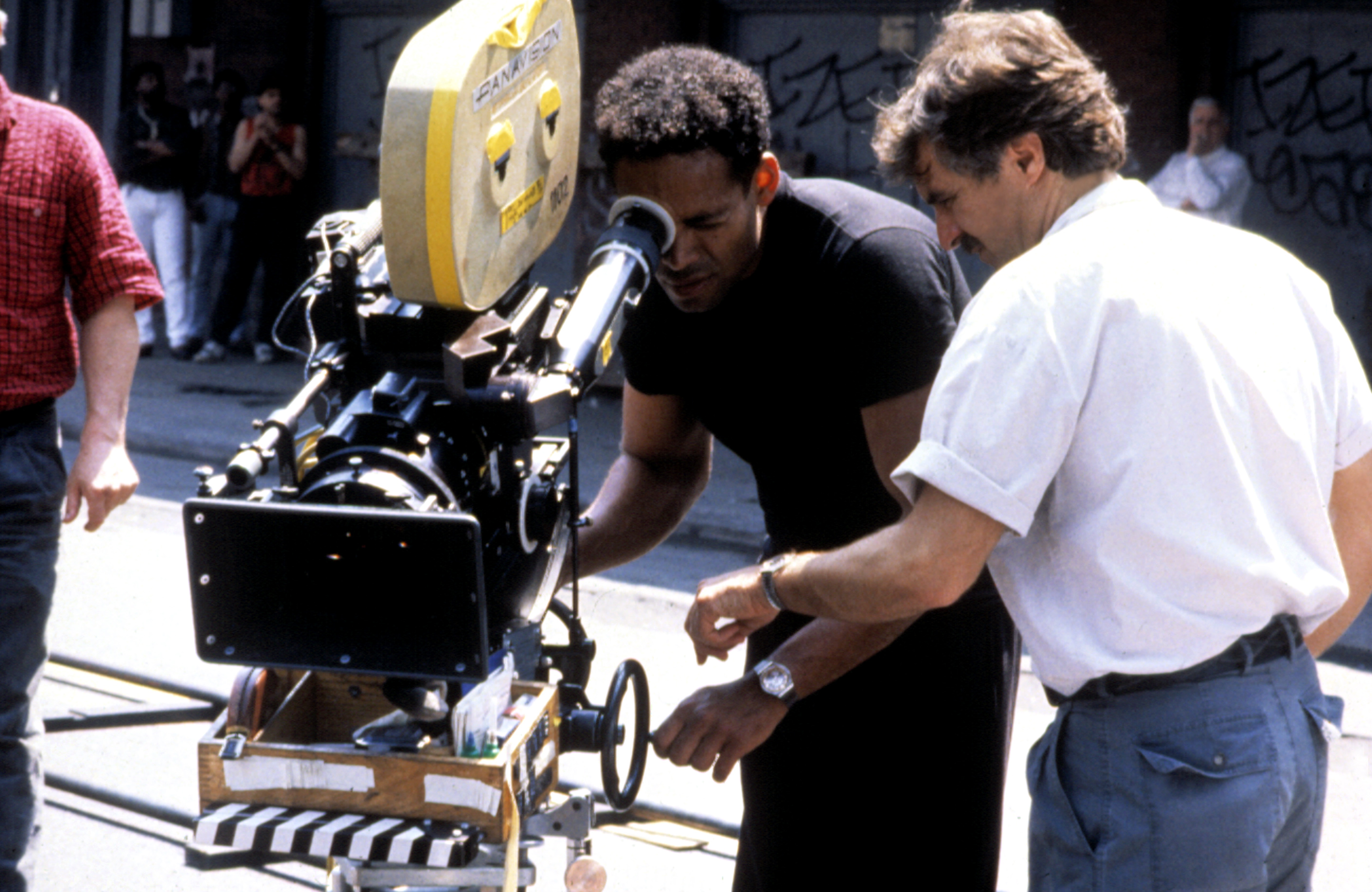 NEW JACK CITY, director Mario Van Peebles on set, 1991 (c)Warner Bros./courtesy Everett Collection