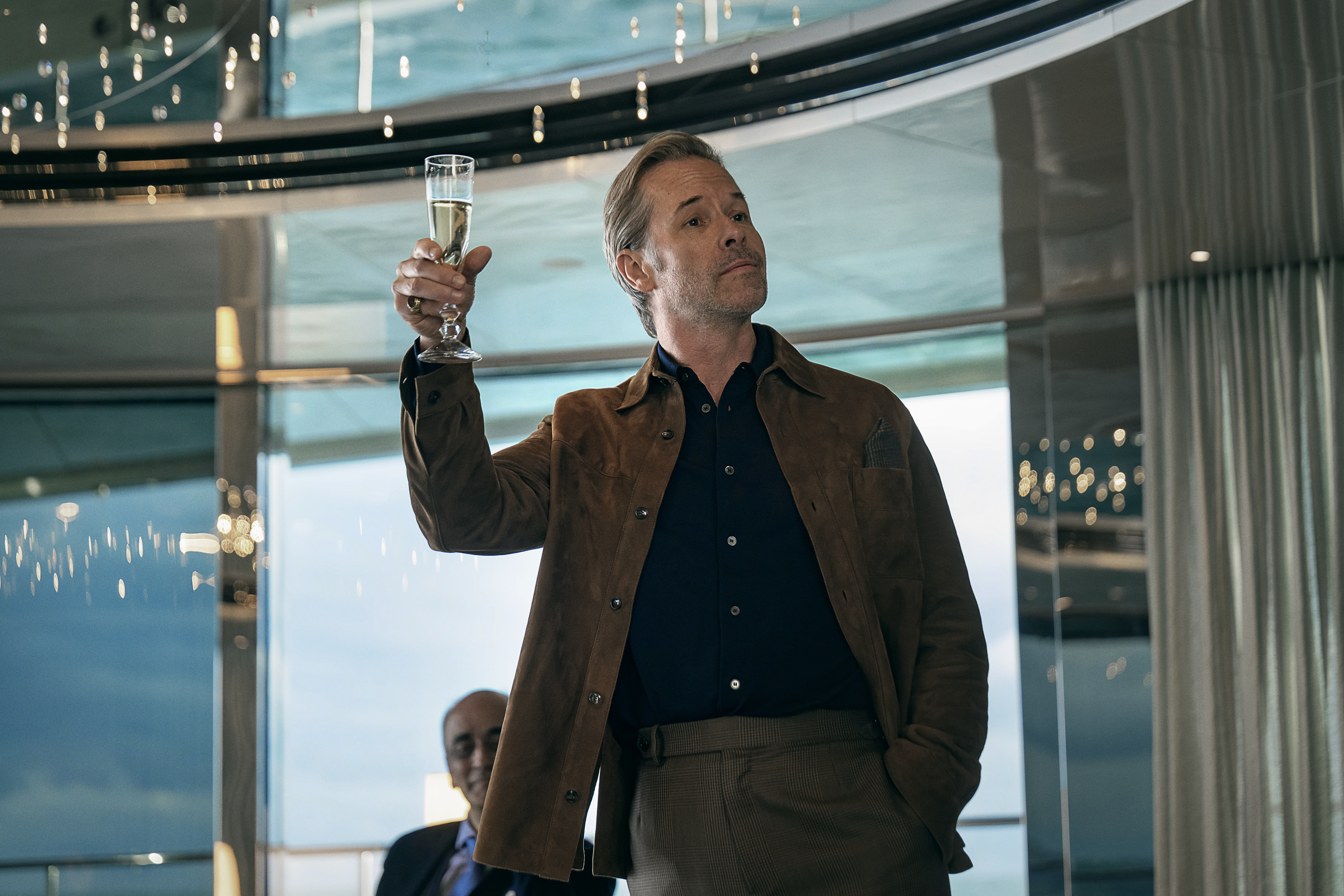 The Woman in Cabin 10. Guy Pearce as Bullmer in The Woman in Cabin 10. Cr. Parisa Taghizadeh/Netflix © 2025