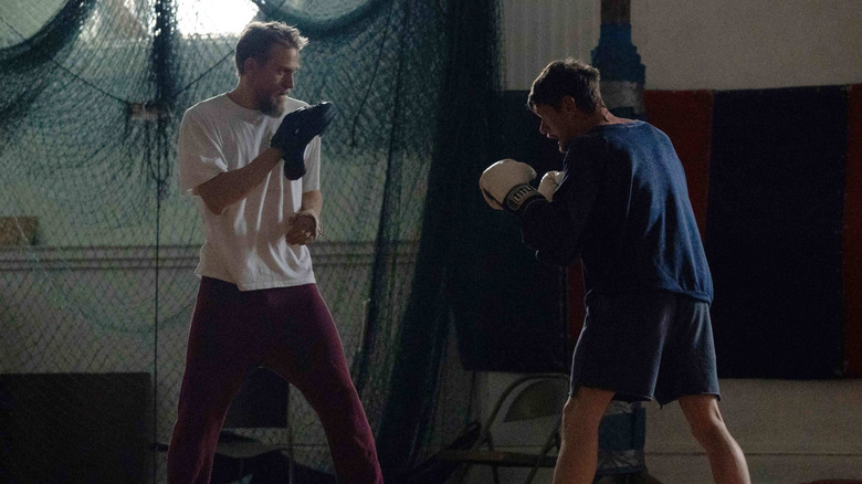 Walter and Stanley spar in "Jungleland" (2019)