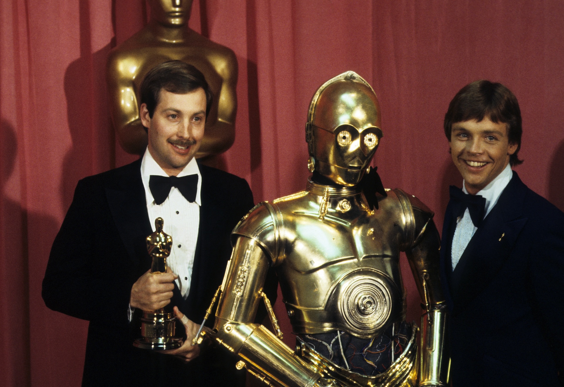 THE 50TH ANNUAL ACADEMY AWARDS - Show Coverage - Shoot Date: April 3, 1978. (Photo by ABC Photo Archives/Disney General Entertainment Content via Getty Images) BENJAMIN BURTT JR.;C3PO;MARK HAMILL