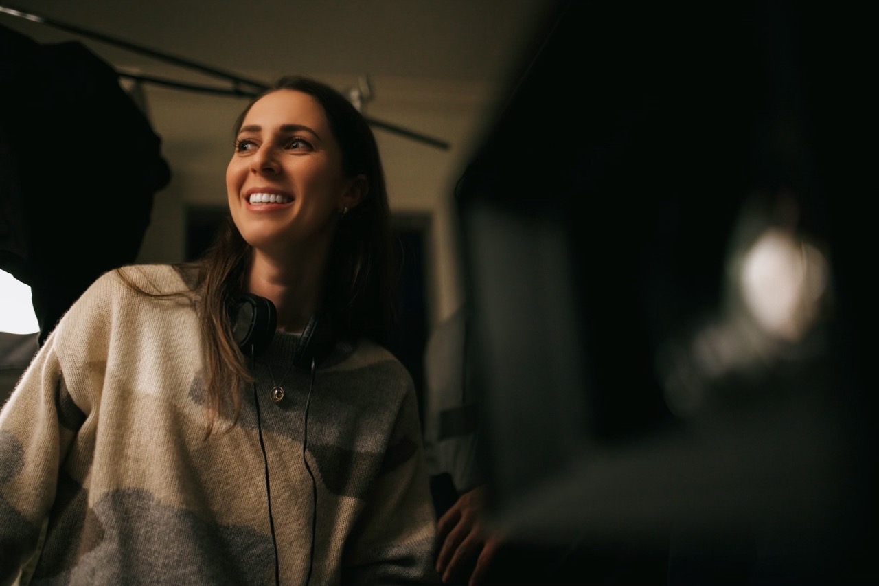 Kayci Lacob on the 'Everything to Me' set
