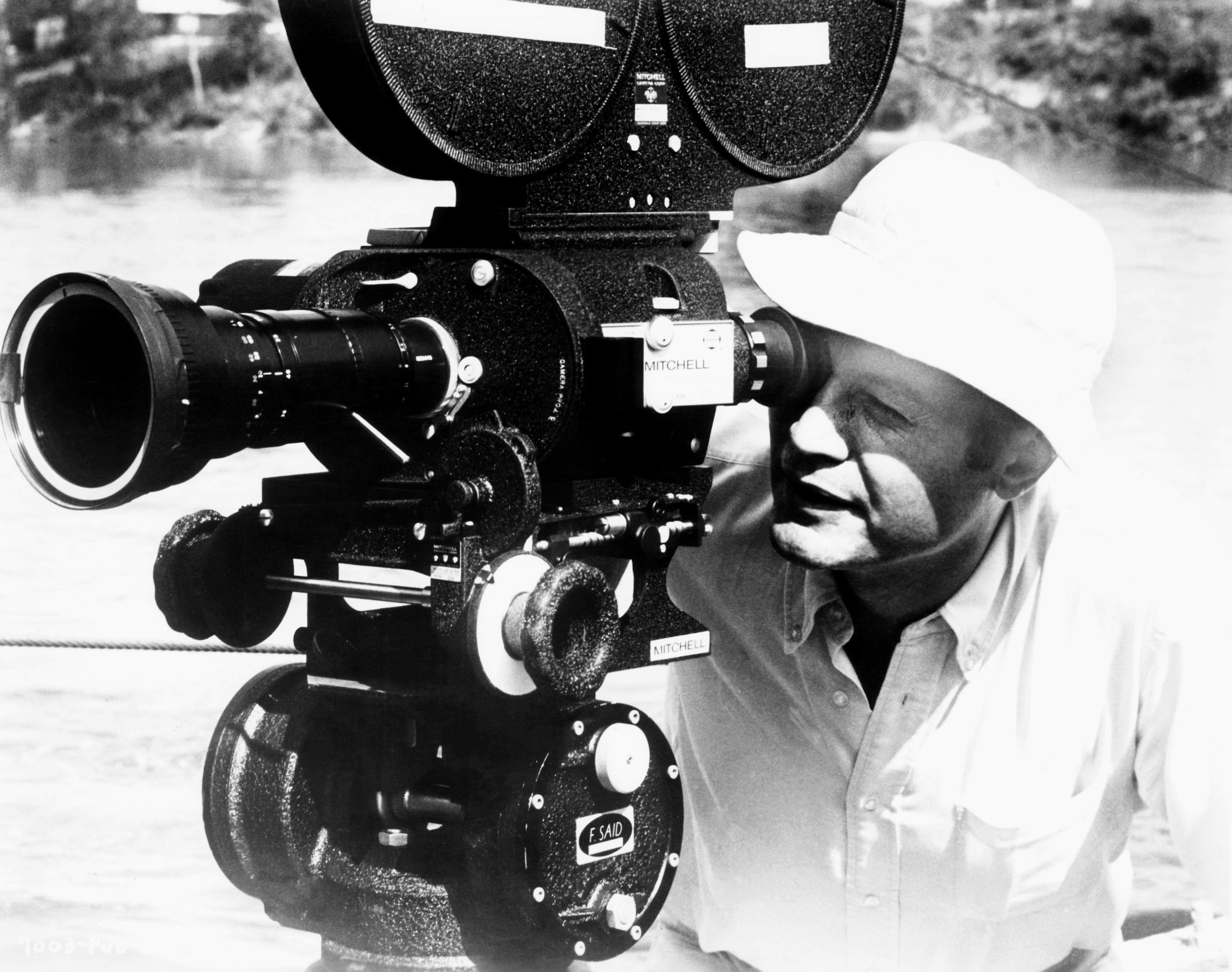 BLOODY MAMA, director Roger Corman, on-set, 1970