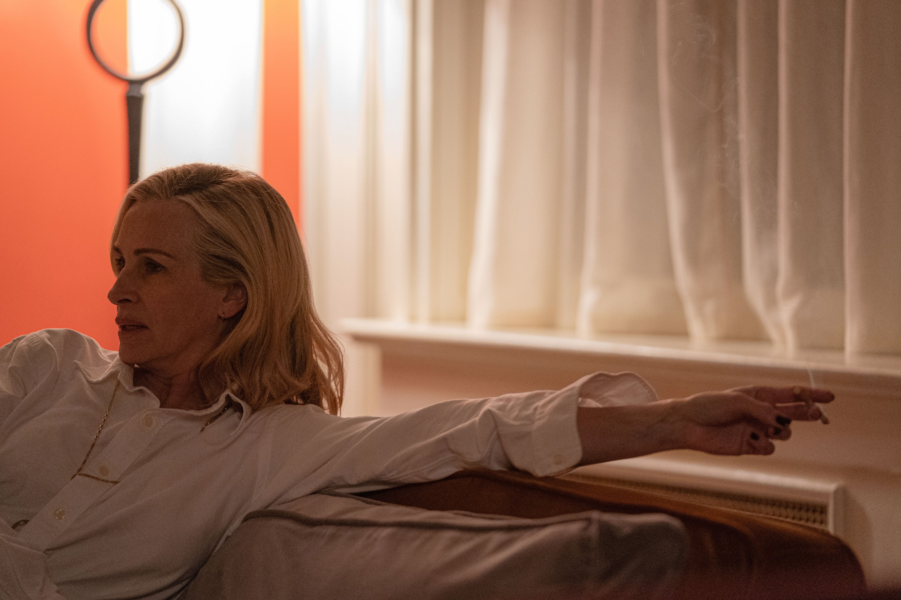 AFTER THE HUNT, Julia Roberts, 2025. ph: Yannis Drakoulidis /© Amazon MGM Studios / Courtesy Everett Collection