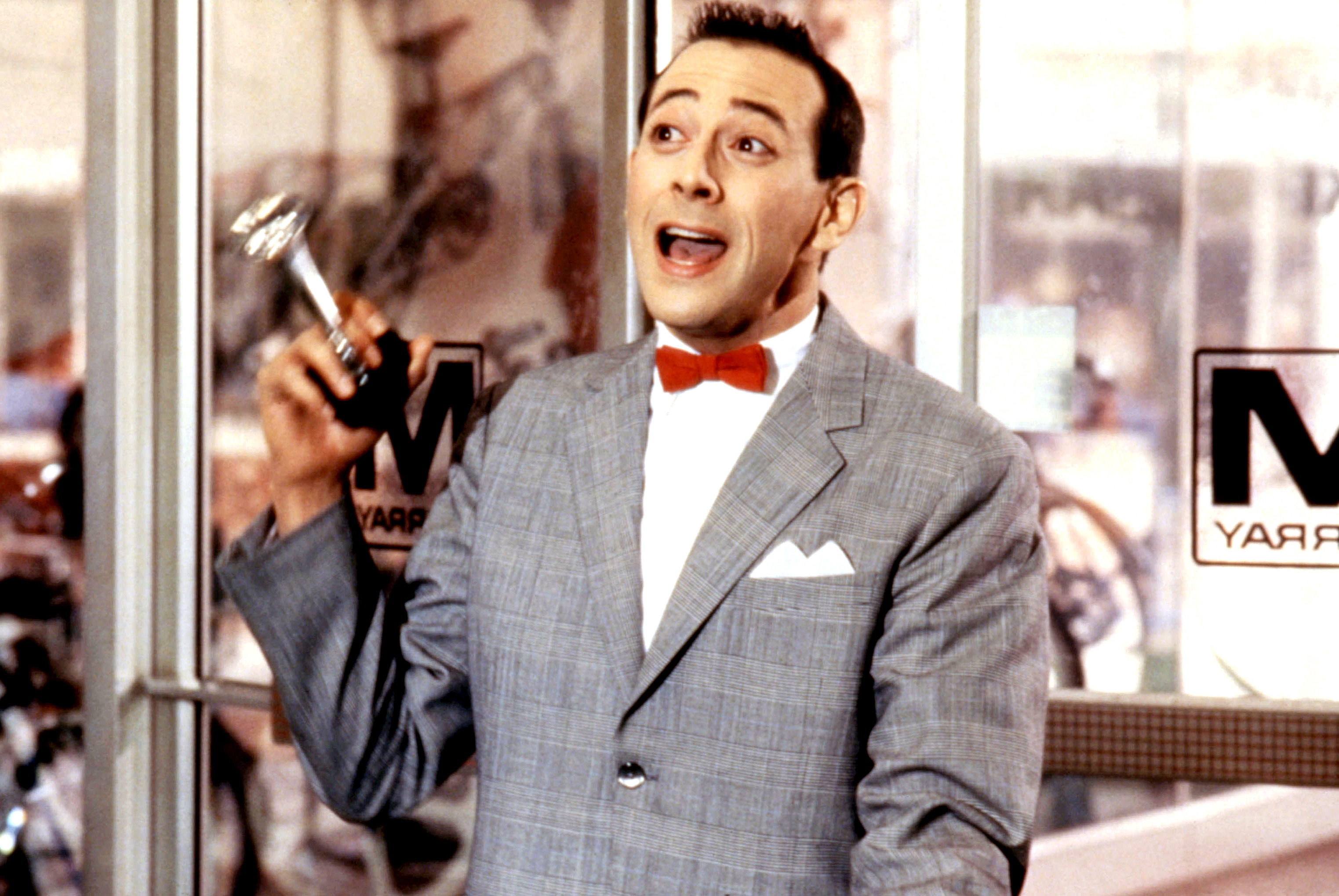 PEE WEE'S BIG ADVENTURE, Pee Wee Herman (Paul Reubens), 1985. © Warner Bros./courtesy Everett Collection