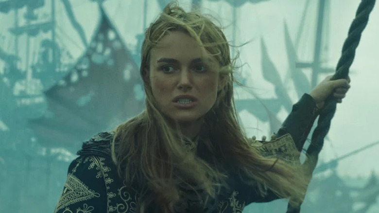 Elizabeth Swann holds onto a rope in "Pirates of the Caribbean: At World's End" (2007)