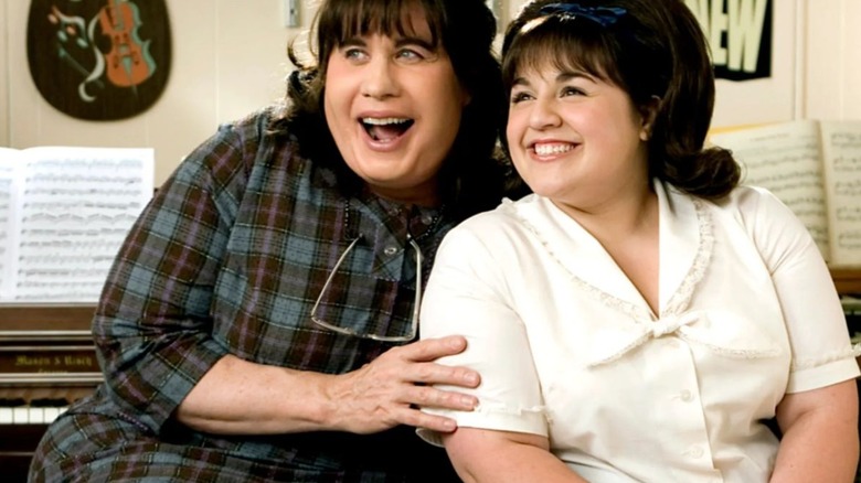 Edna sings to Tracy in "Hairspray" (2007)