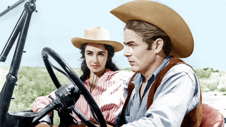 Jett Rink rides beside Leslie in "Giant" (1956)