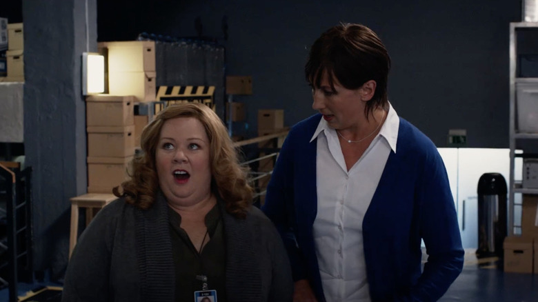 Susan looking amazed with Miranda in Spy (2015)
