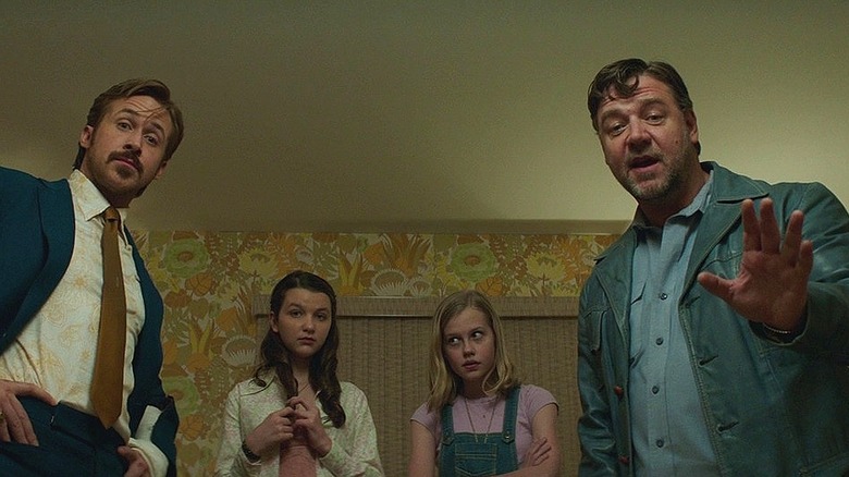 Jackson, Holland, Holland's daughter and her friend in The Nice Guys
