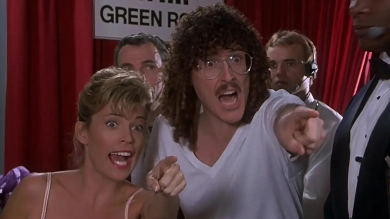 Vanna White and Weird Al point out the thieves in "Naked Gun 33 1/3: The Final Insult"