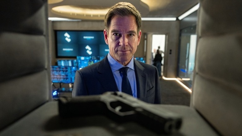 Tony gets a gun in "Tony vs Ziva" (2025)