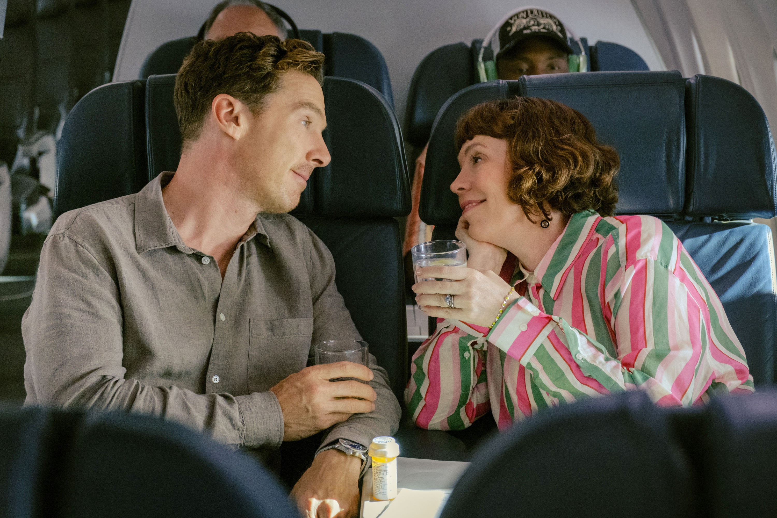 THE ROSES, from left: Benedict Cumberbatch, Olivia Colman, 2025. ph: Jaap Buitendijk / © Searchlight Pictures / Courtesy Everett Collection